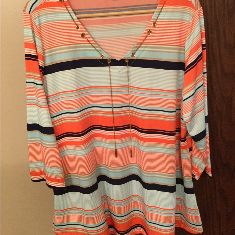Women’s shirt